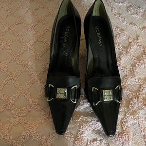 BCBG BLACK HEELS SIZE 6
